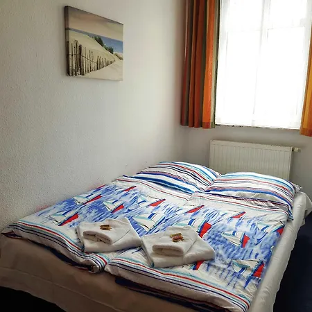 Apartment Residenz Seeblick 12 Mit Seitlichem Ostseeblick *