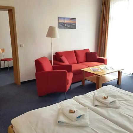 Residenz Seeblick 12 Mit Seitlichem Ostseeblick * Sellin (Rugen)
